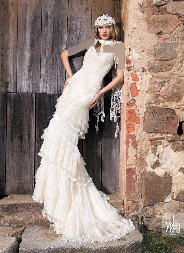 مدل لباس عروس بلند گیپور ۲۰۲۲