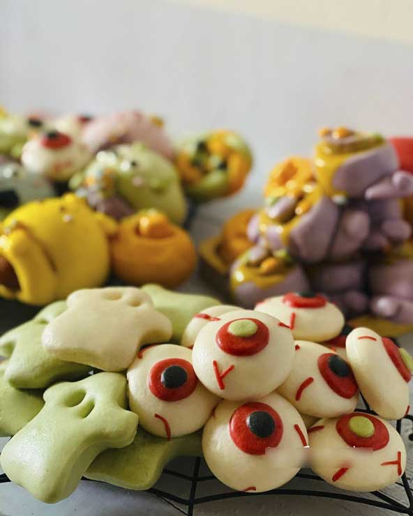 عکس خوراکیهای روی کیک در انواع طمع ها و رنگ های مختلف